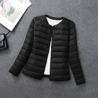 Damen Daunenjacke Mit Knöpfen & Kurzem Schnitt