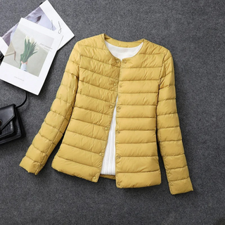 Damen Daunenjacke Mit Knöpfen & Kurzem Schnitt