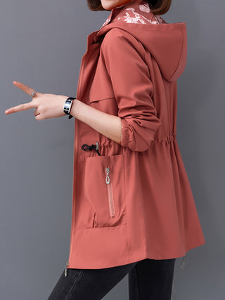 Damen Softshelljacke Mit Gemustertem Kapuzenfutter | Regen
