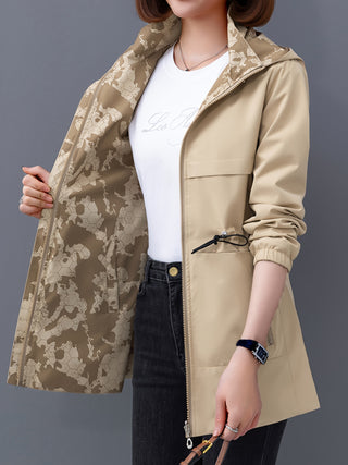 Damen Softshelljacke Mit Gemustertem Kapuzenfutter | Regen