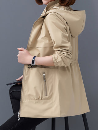 Damen Softshelljacke Mit Gemustertem Kapuzenfutter | Regen