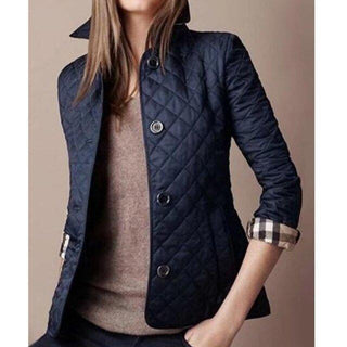 Damen Steppjacke mit Knöpfen | Klassischer Stil