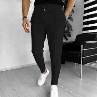 Herren Jogginghose Mit Tunnelzug Und Bundfalten | Schlanker Schnitt